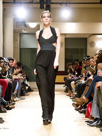 ShowroomShow_2106910