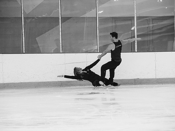 _4030339