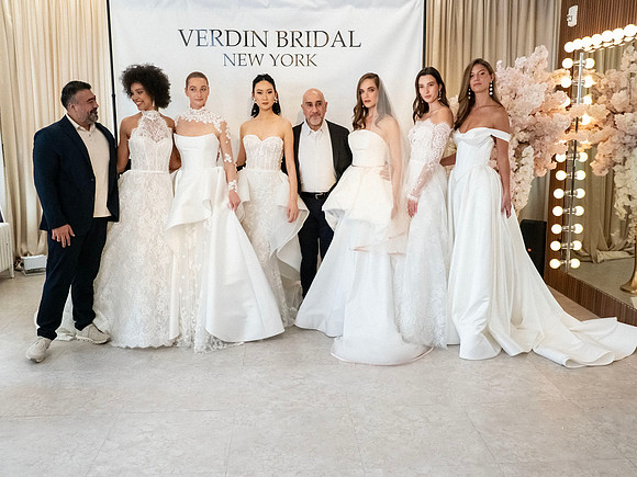 _4082267 Verdin Bridal © Frank Rocco